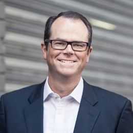 墨西哥比索飙升至盘中高点,受特朗普关税言论影响。