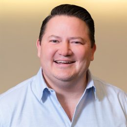 Snowflake(SNOW.US)Q4业绩超预期 强劲销售前景推动盘后飙涨